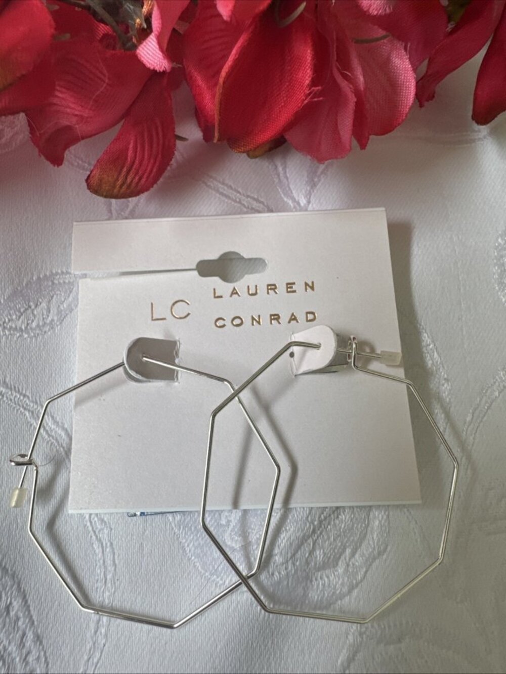 LC Lauren Conrad Silver Tone Dainty Wire Octagon Dangle Drop Earrings 2" NEW - Picture 2 of 5